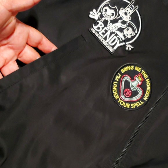 BERNARDO Bomber Jacket with Patches Unisex - Picture 4 of 13